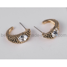 Boucles d&#39;oreilles vintage à la mode avec boucles d&#39;oreille en pierre de taille CZ